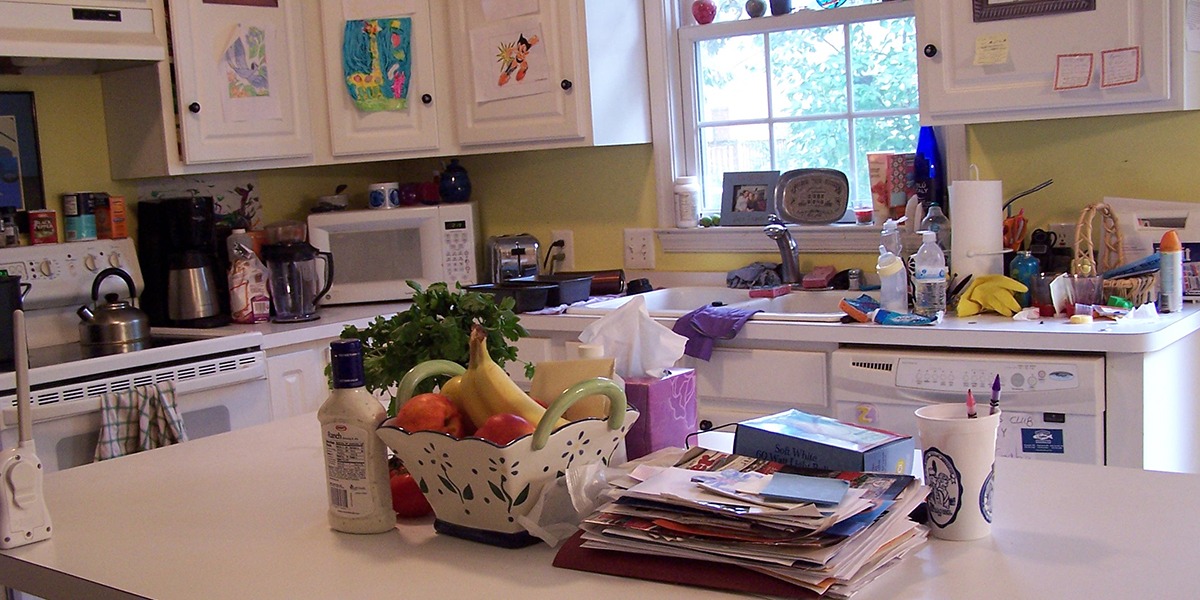 How to Survive Kitchen Clutter