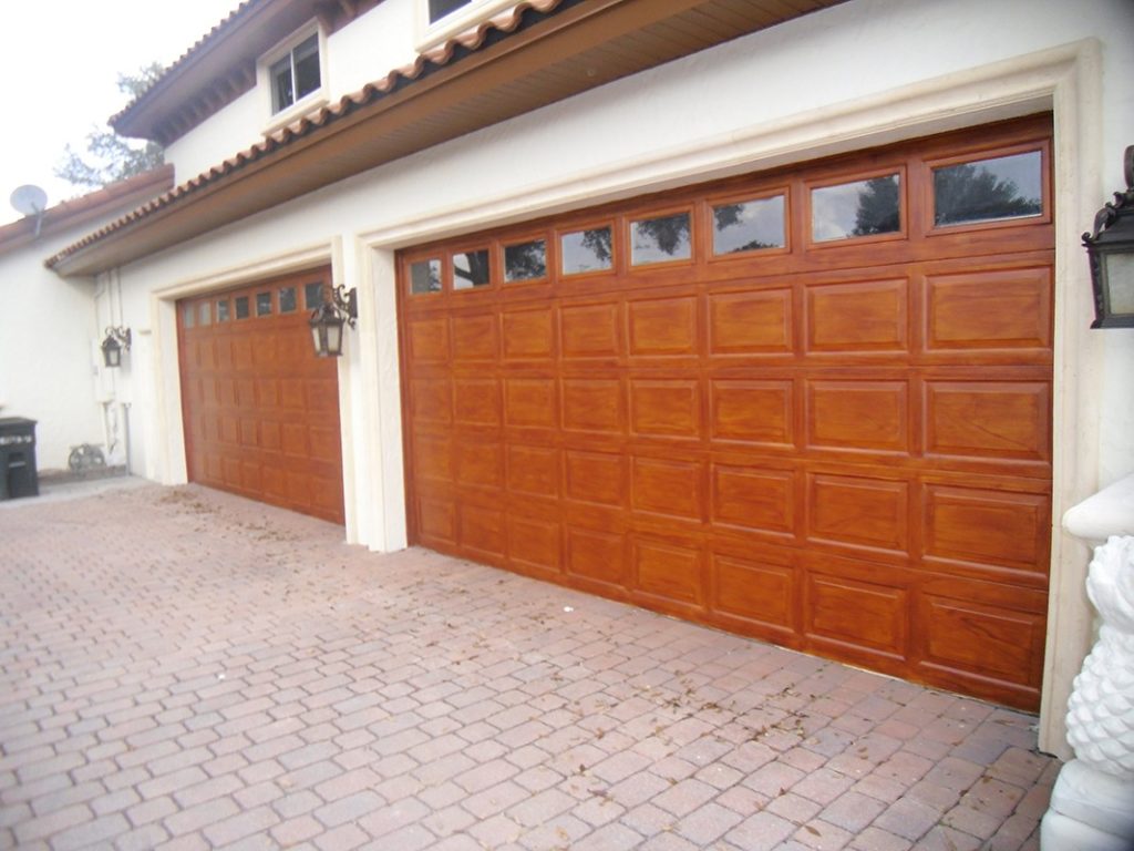 How To Wood Grain Garage Doors Artzy Fartzy Creations   Faux Garage 2 1024x768 