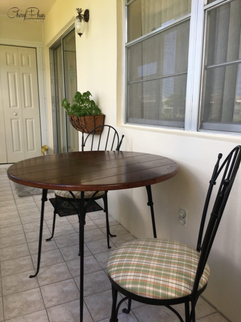 Weathered Wood Finish Table in 3 Easy Steps_Cheryl Phan_ArtzyFartzyCreations.com