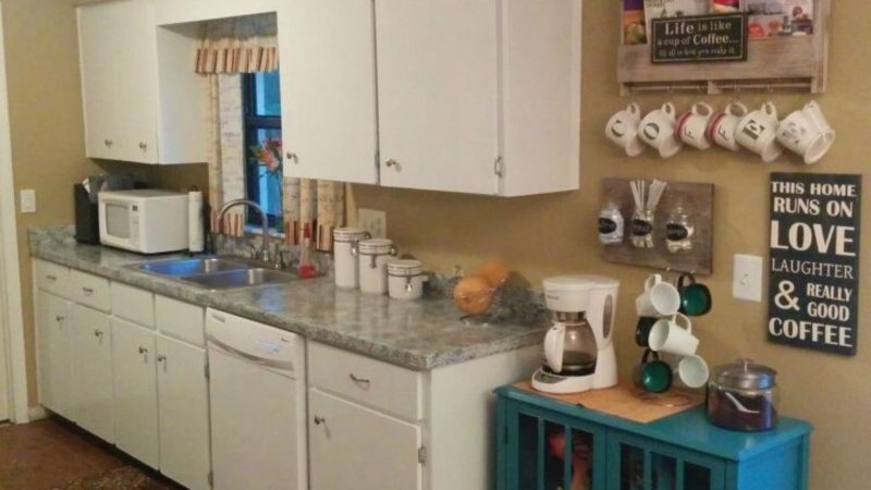How to give your kitchen a facelift - tinas kitchen after