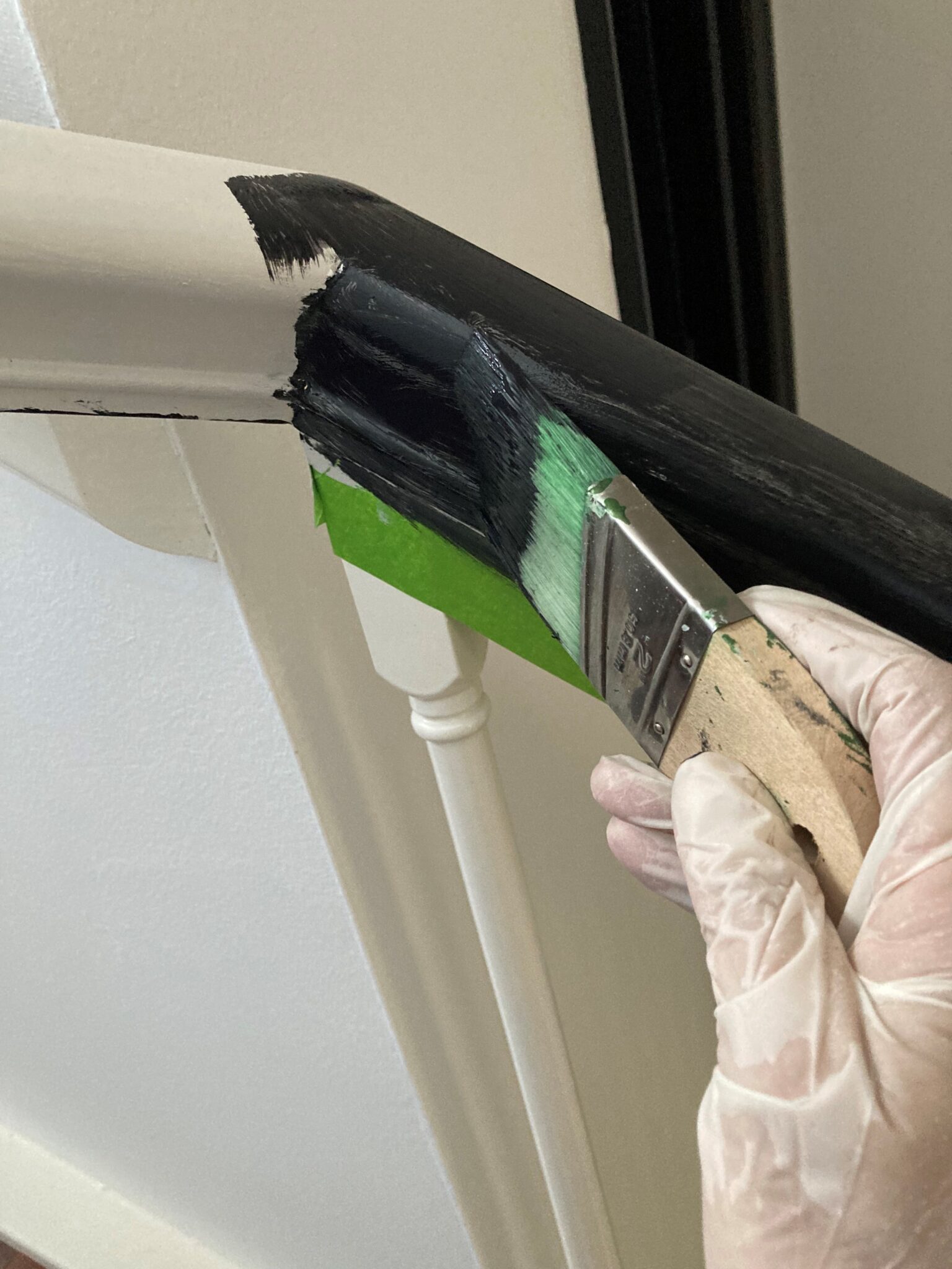 Latex Paint Not Sticking Over Oil-Based Paint: How To Fix It - Artzy ...
